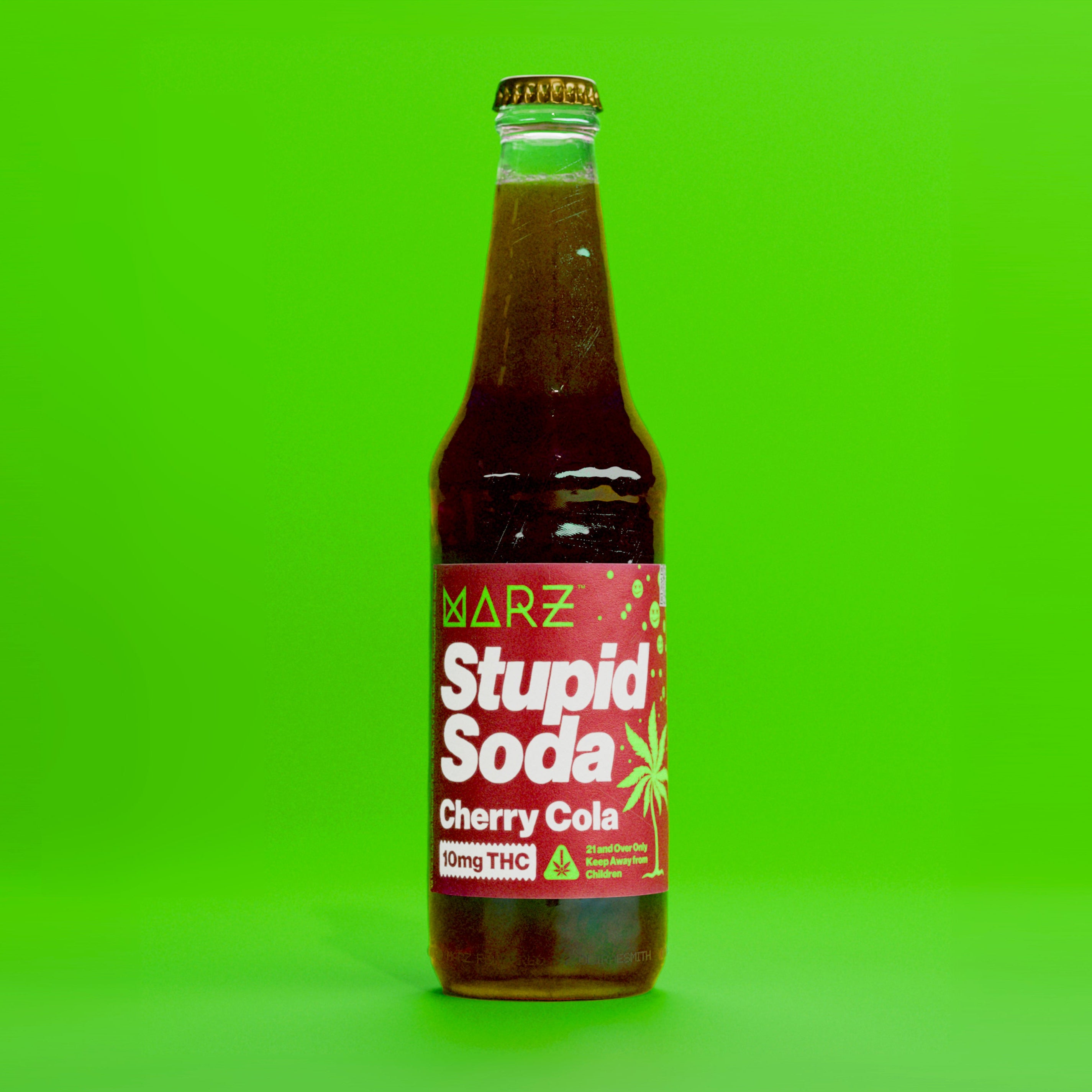 StupidSoda_CherryCola_01_4472x